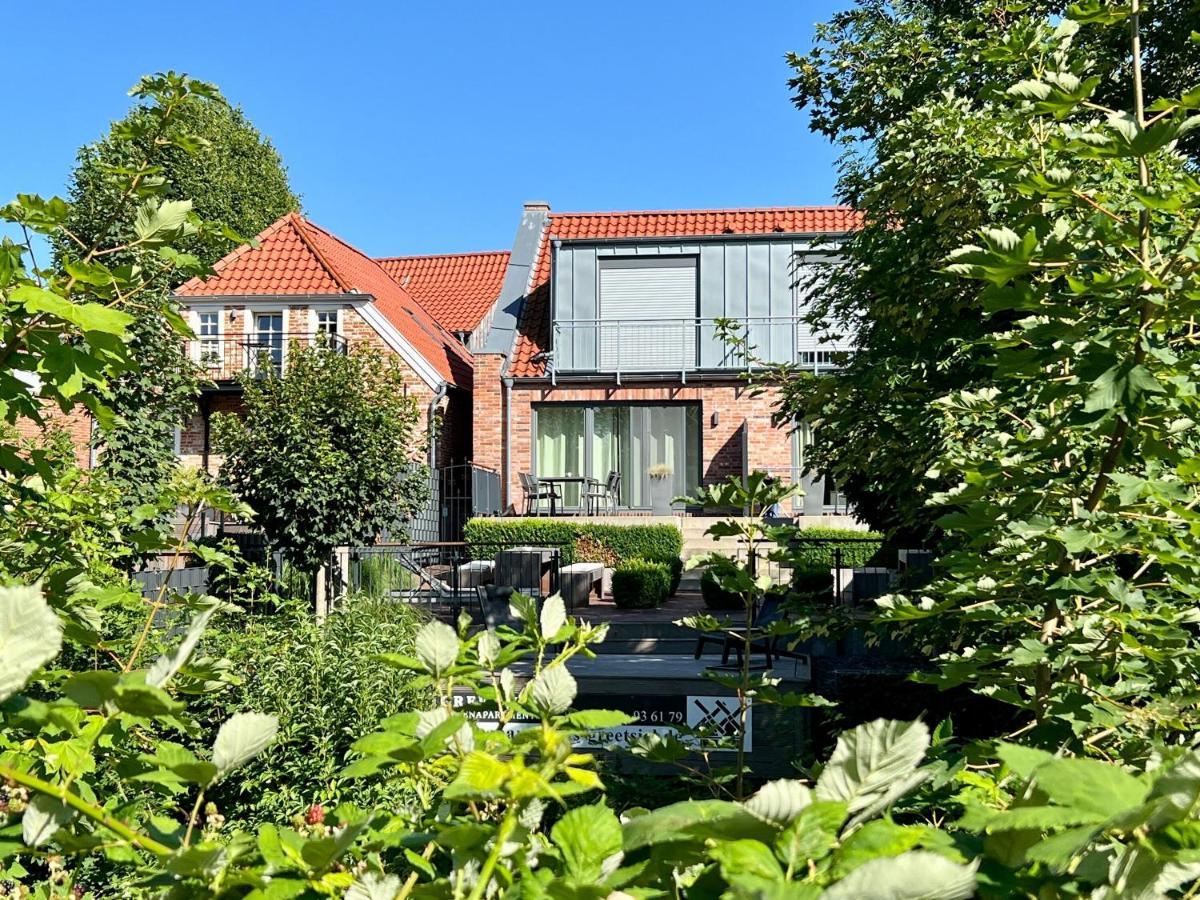 Haus Am Siel 01, Zentral Mit Eigenem Steg Βίλα Greetsiel Εξωτερικό φωτογραφία